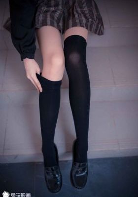 精品成人18秘亚洲AV播放_BD天堂在线