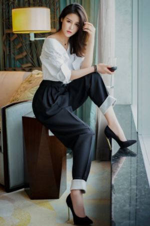 自拍区在线视频小说区_BD韩语完整视频观看