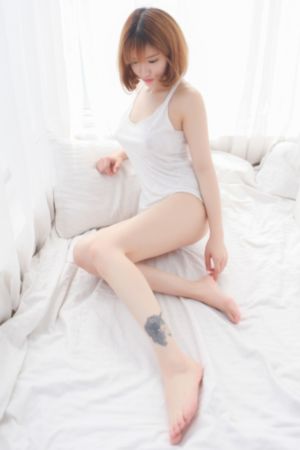 性饥渴的黄蓉与狼_超清免费观看
