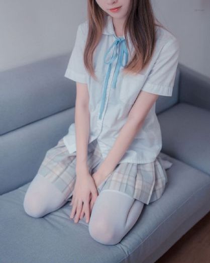 美女被闺蜜灌醉然后C她_蓝光BD在线观看