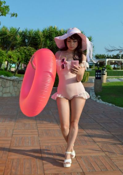 在线超碰免费_JVID性感写真