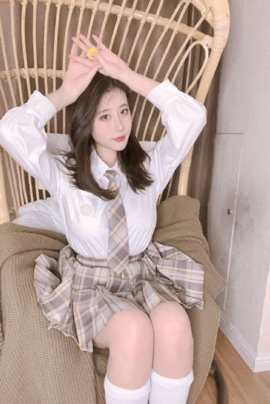 色欲浪潮性色国产影片免费收看_吉吉电影在线观看